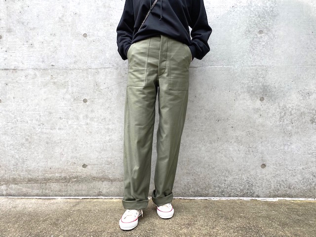 HYKE BACK SATIN BAKER PANTS ハイク ミリタリー