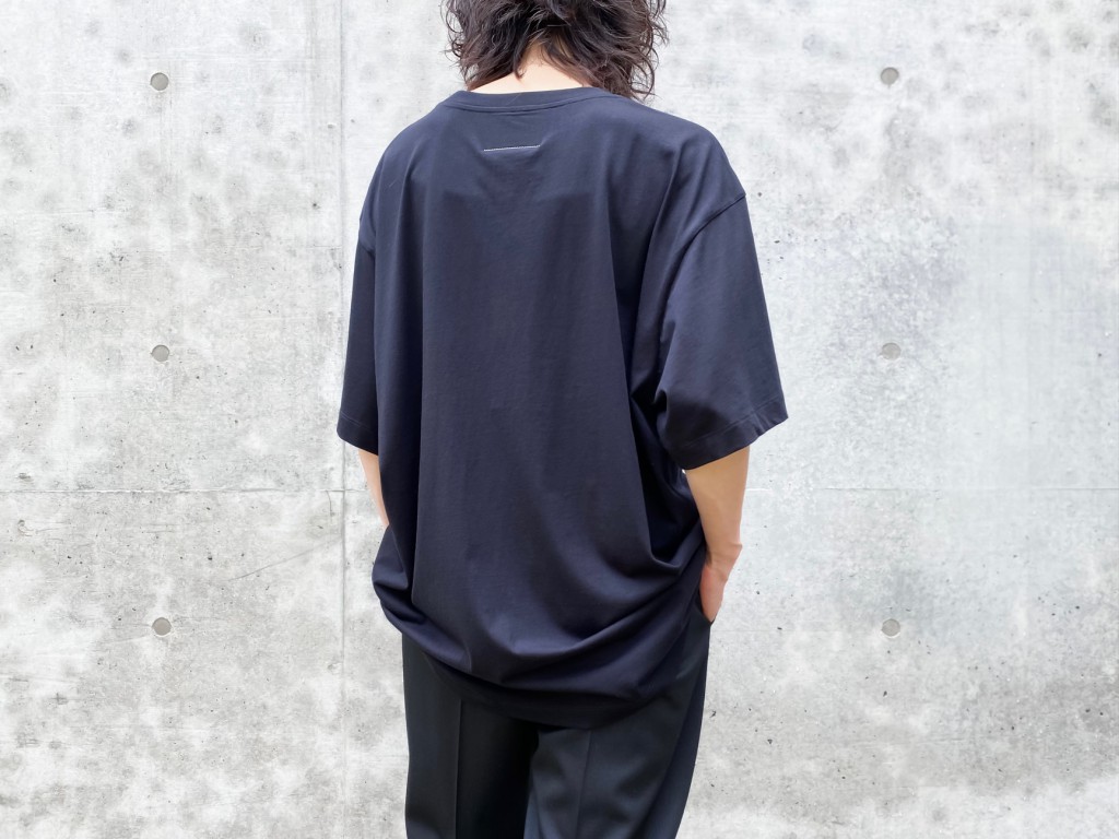 AADF1636-8DAE-42C0-BEA0-74138C9D2A20