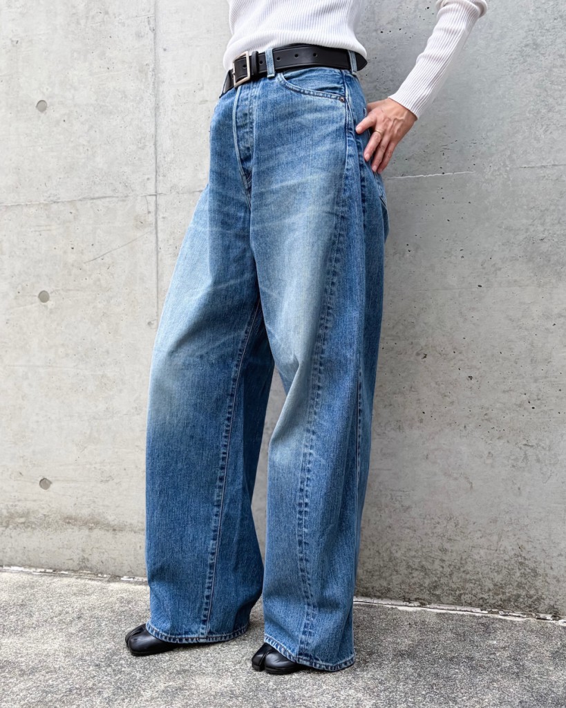 D1C41BC2-3DD8-4B0C-B3B2-8B0C9D228978