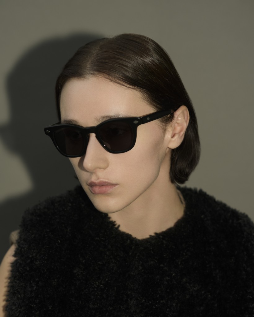 4_EH-1_BLACK×BLACK_IMAGE