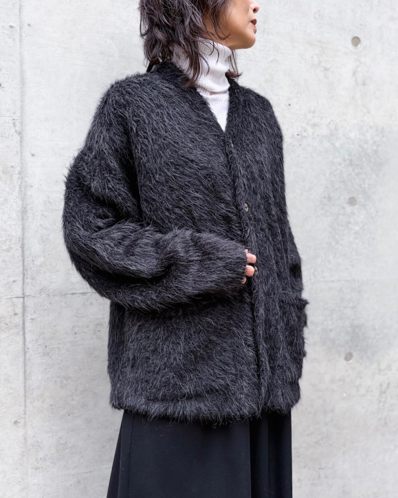 5C33698D-C086-4EE2-812F-8ED048BF44A0