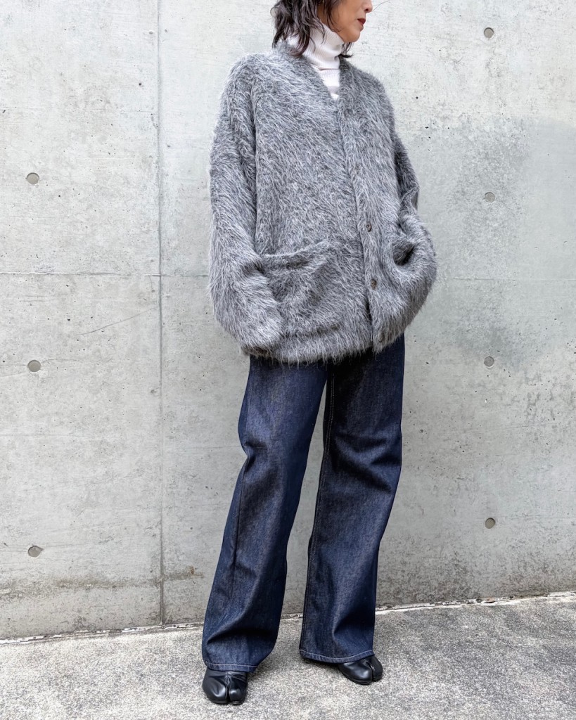 AAD1632B-E70B-426A-9220-0A8EC54D4E46