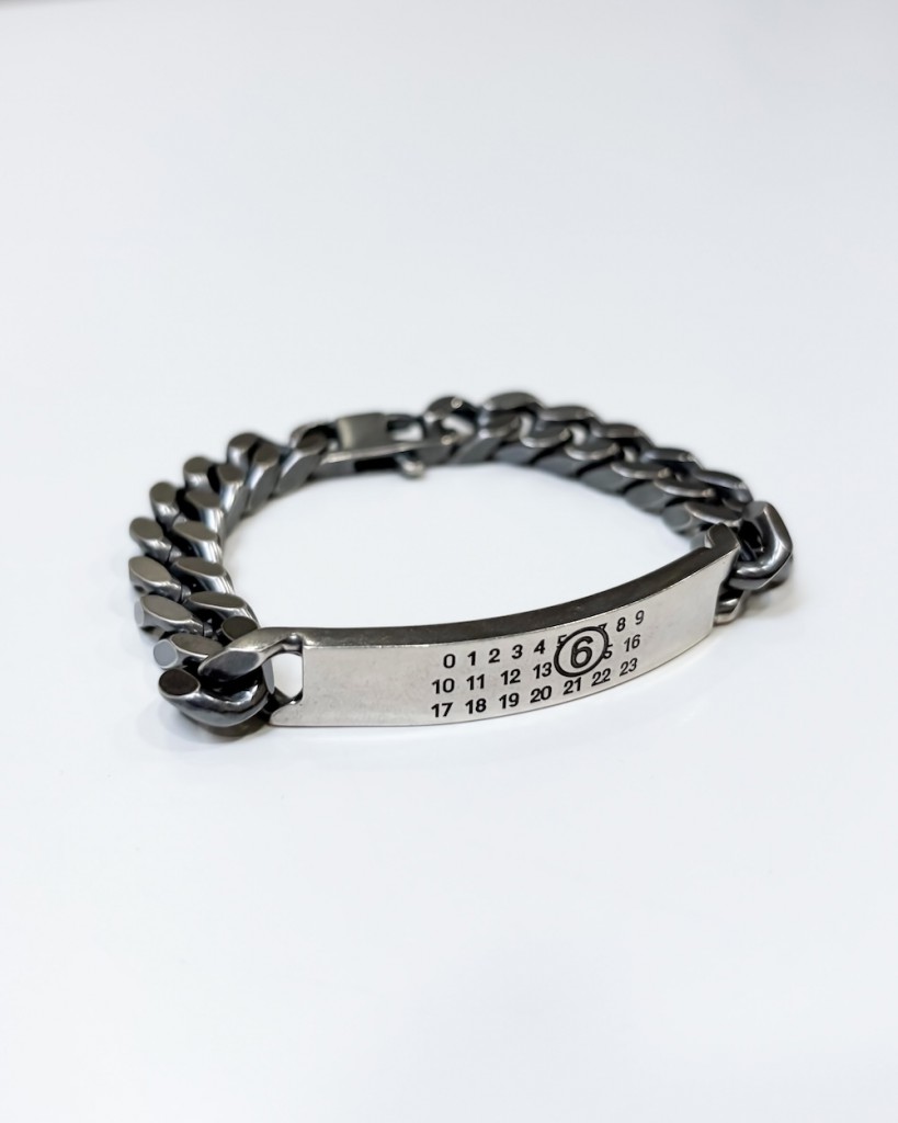 263E3D9B-E077-44B3-93DE-EECD2B4F677D