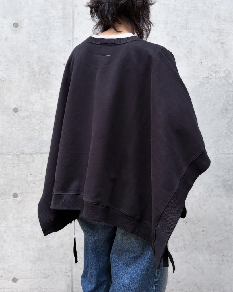 FE60ED79-F6BC-4B3E-846A-38994AFFF49F