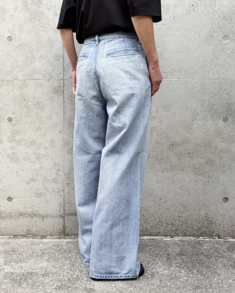 156E6B08-48A1-4971-BEDB-C883FEE4E696