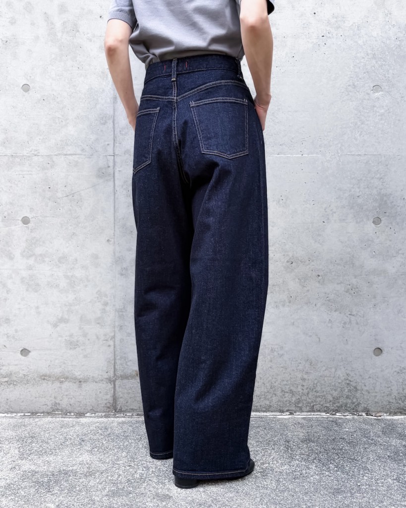 39771811-3DFE-4033-B301-0CA3872211CC