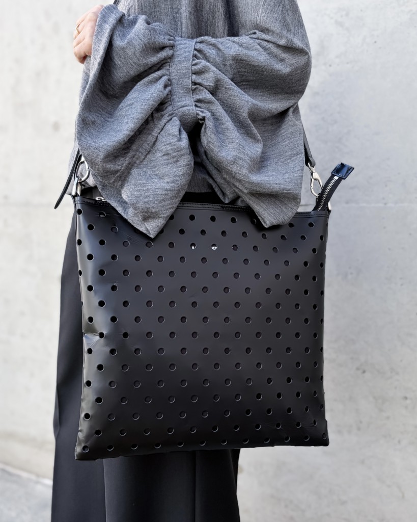 D0E79B12-2838-4C11-8C85-1D93FFDC8DAE