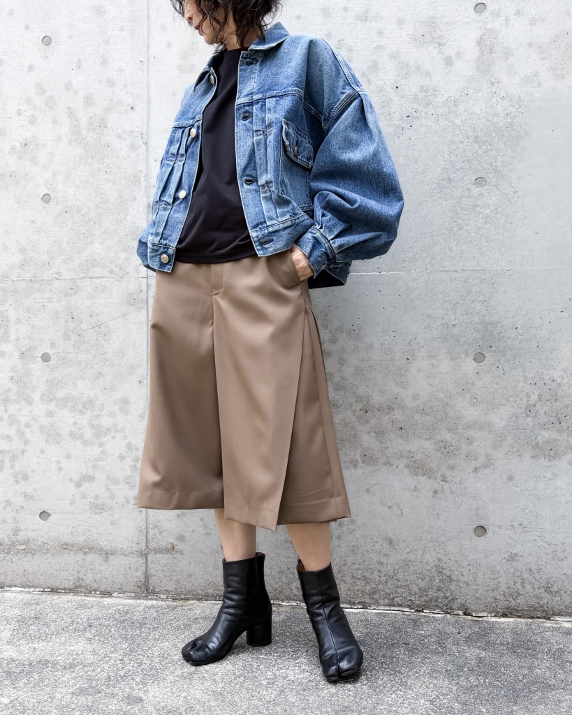 306E1364-D19E-499C-BD4A-84FFA310671A