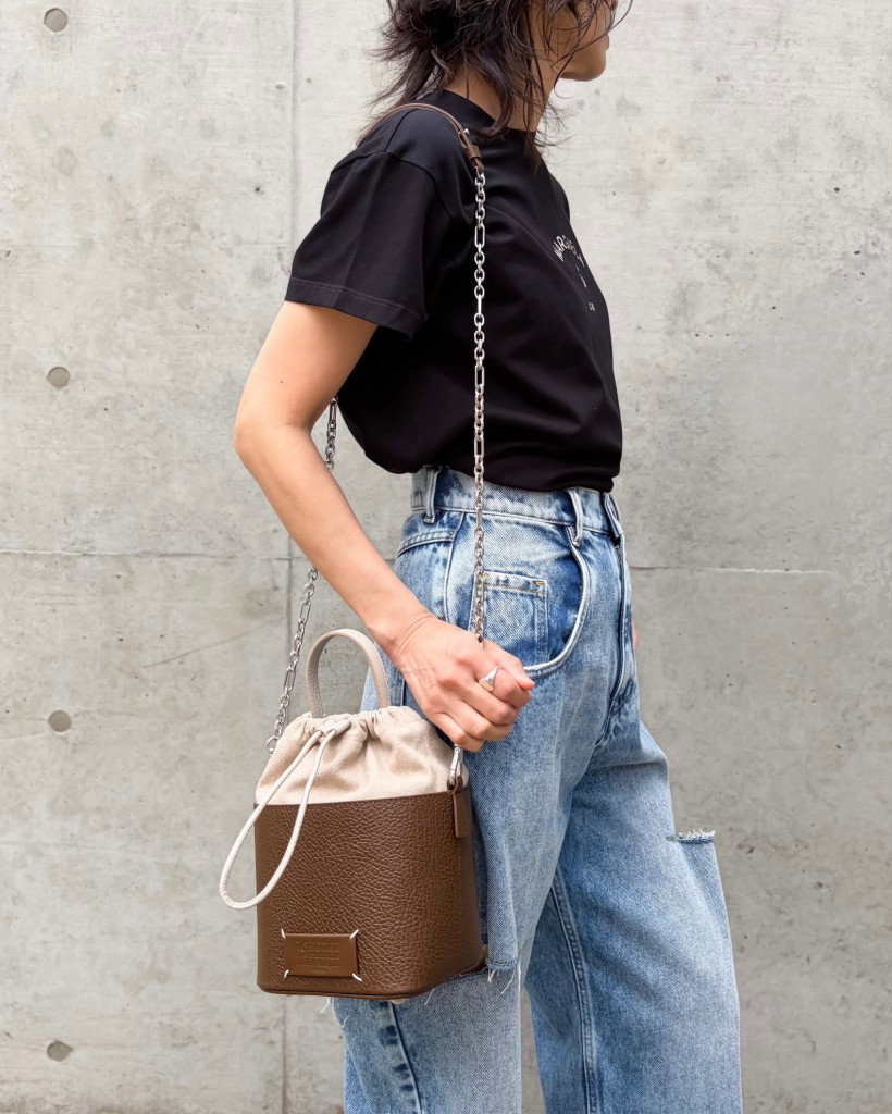 62D3CFC1-24C3-4393-A371-023005FC2E96 2