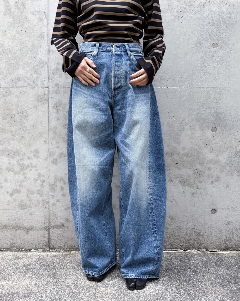 6AF23E06-F31F-4B2B-975B-8B961A205BF4