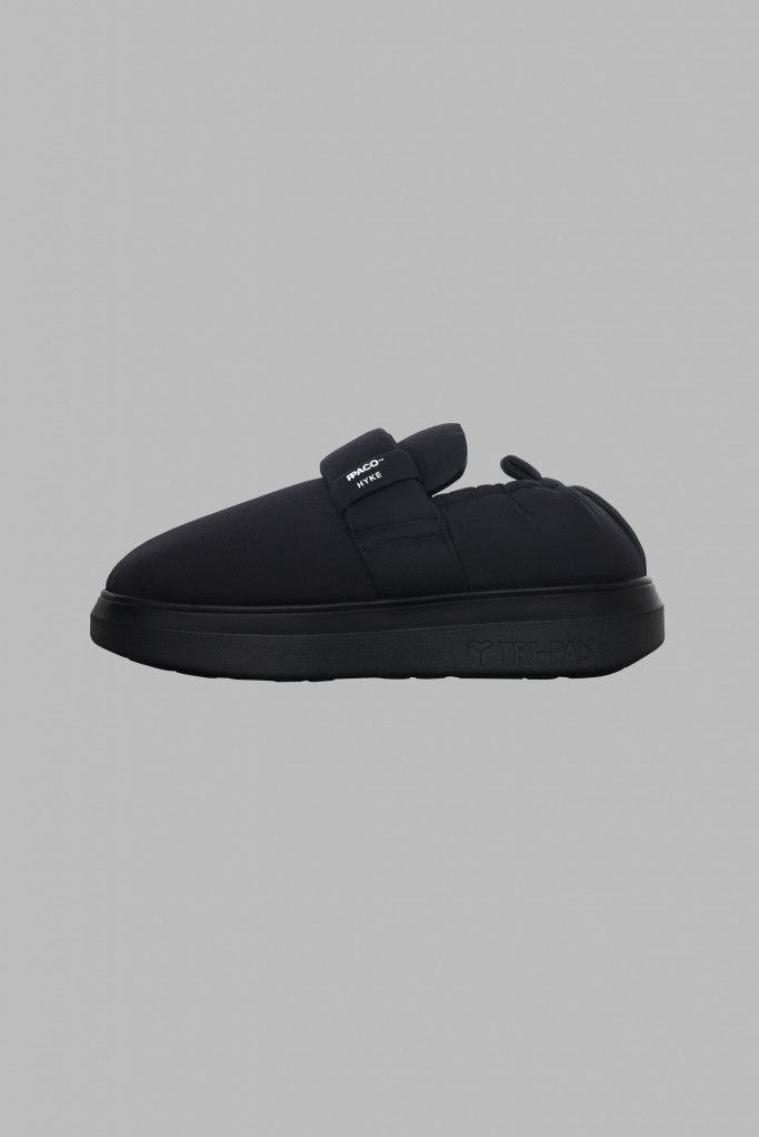 BLACK_01_2x3_1400x2100px